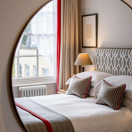 فندق ذا أولد بانك أكسفورد المظهر الخارجي الصورة A bedroom at the hotel