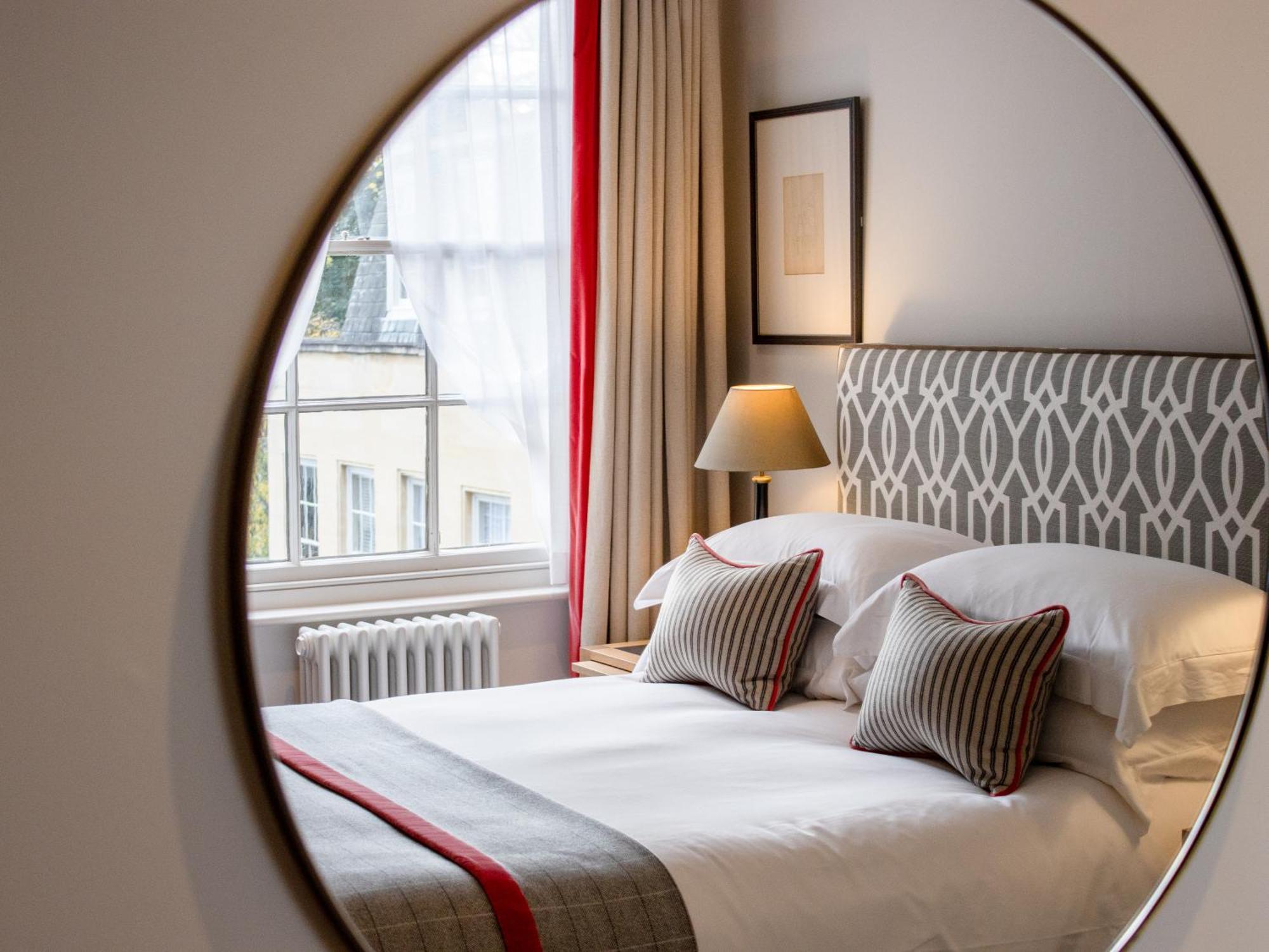 فندق ذا أولد بانك أكسفورد المظهر الخارجي الصورة A bedroom at the hotel