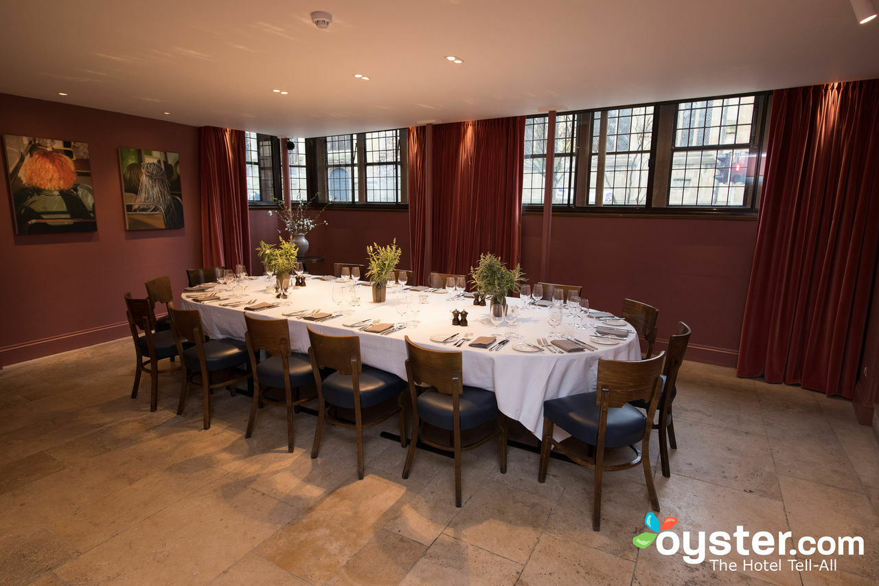 فندق ذا أولد بانك أكسفورد المظهر الخارجي الصورة The private dining room at The Ivy, St. John's Wood